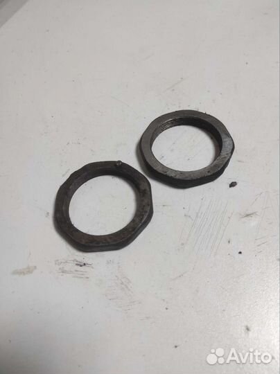 Гайки задней ступицы газ-3307, 3309, 53