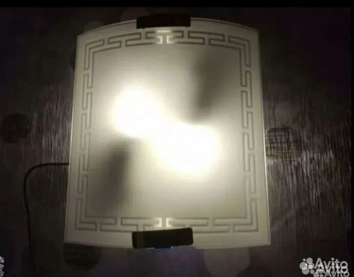 Настенный потолочный светильник бра