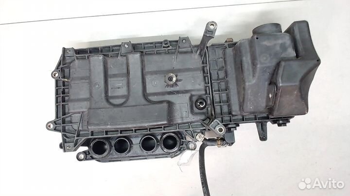 Корпус воздушного фильтра Nissan Micra K12E, 2005