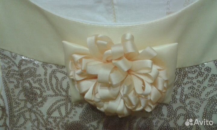 Нарядное платье