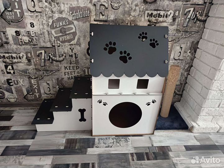 Домик для кошки (собаки)