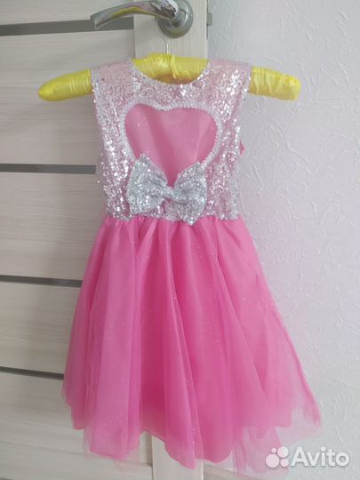 Платье 32 размер