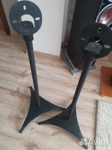 Стойки под акустику