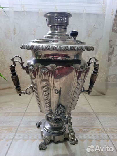 Старинный самовар