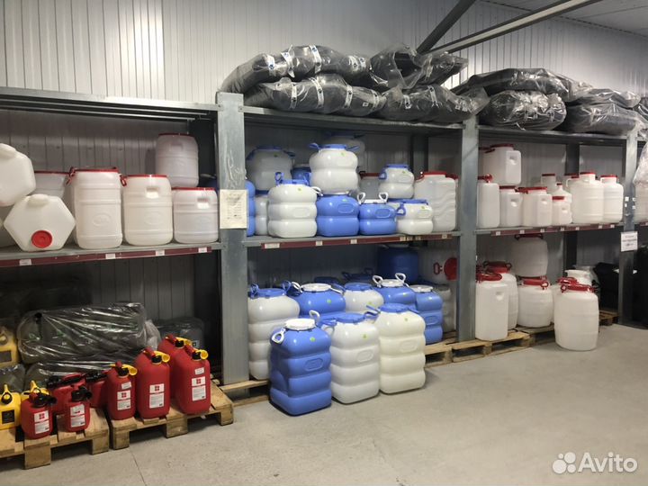 Фляги, бочки, канистры, бидоны пластиковые