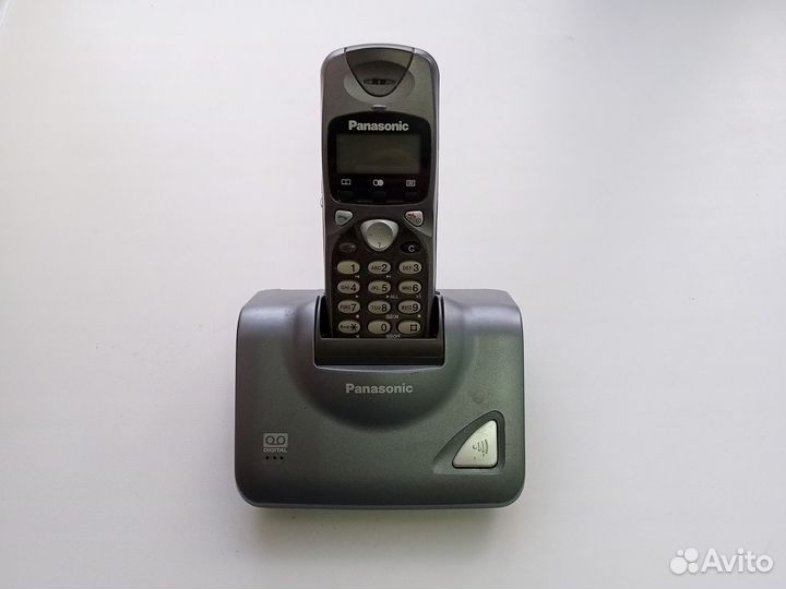 Телефон Panasonic KX-TCD725AX