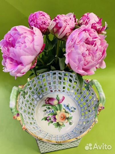 Фарфоровая хлебница 23,5-25см ручная роспись