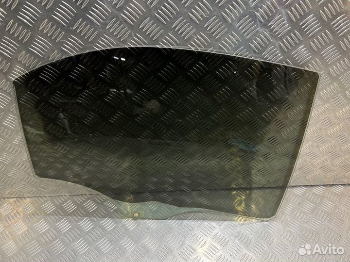 Стекло заднее правое Mazda 6 Gg 2.0