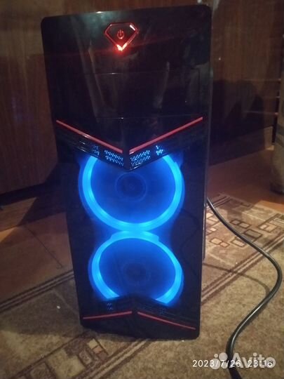 Компьютер Ryzen 5 и AMD R9