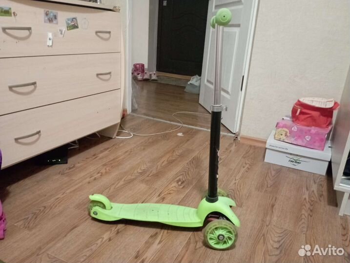 Самокат детский трехколесный бу