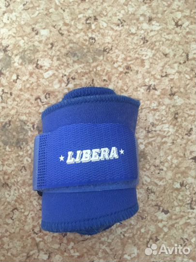 Перчатки боксёрские, напульсники спортивные