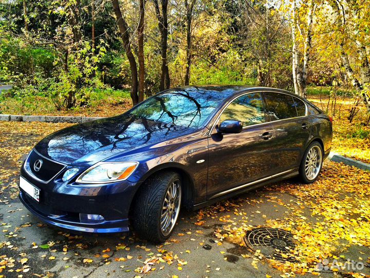 Lexus GS 300 Artisan Spirits