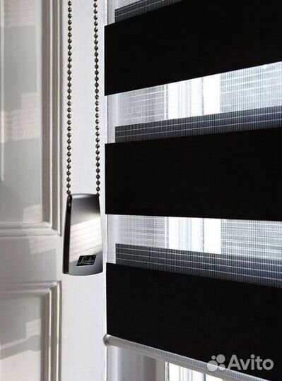 Горизонтальные жалюзи на балкон