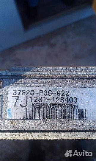 Блок управления двс Stepwgn 4WD RF2, B20B