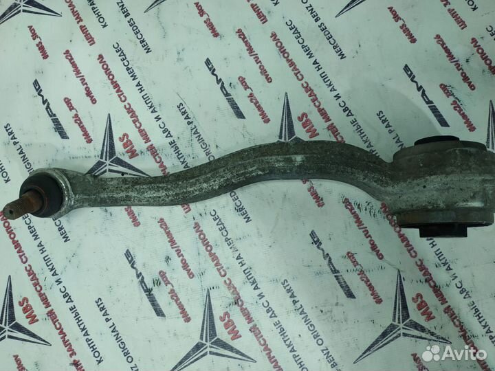 Рычаг w204 Mercedes передний верхний
