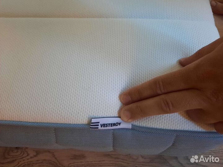 Матрас пружинный IKEA 90 200