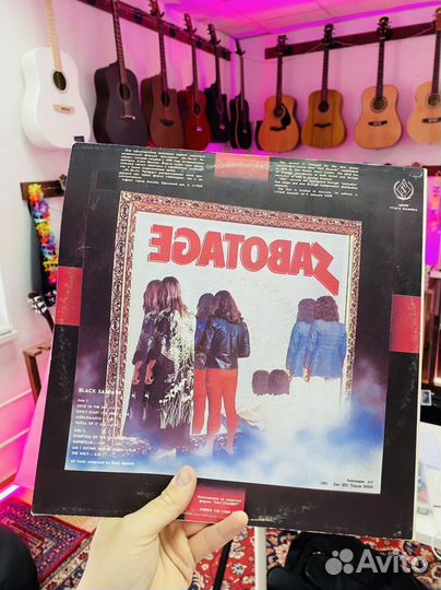 Пластинка Black Sabbath