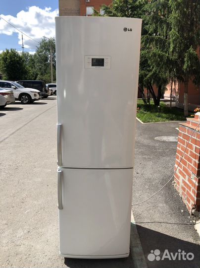 Холодильник LG