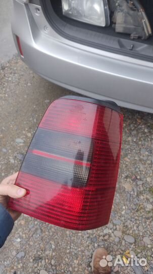 Фонарь задний правый Golf 3 универсал