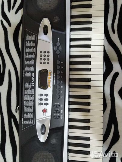 Синтезатор