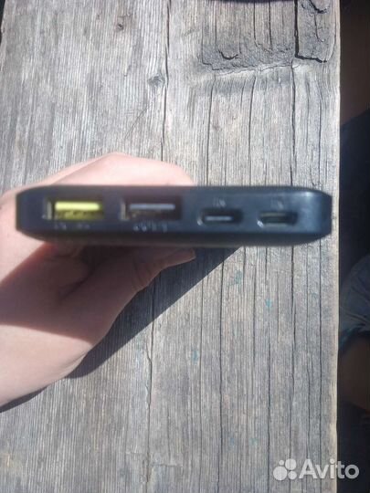 Повербанк Pineng