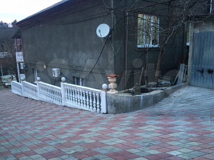 Дом 450 м² на участке 7 сот.