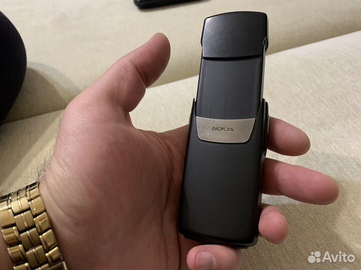 Nokia 8910i