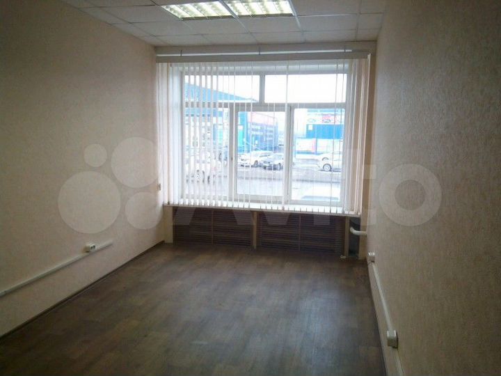 Офисы, 16 и 50 м²