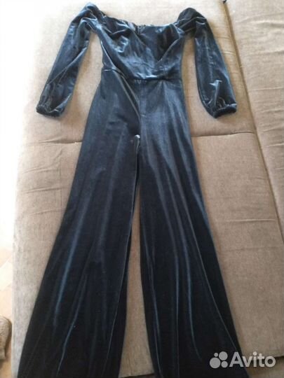 Велюровый комбинезон женский