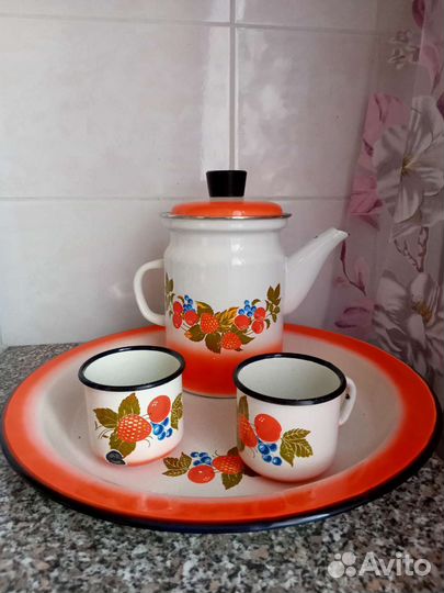 Набор посуды эмалированный