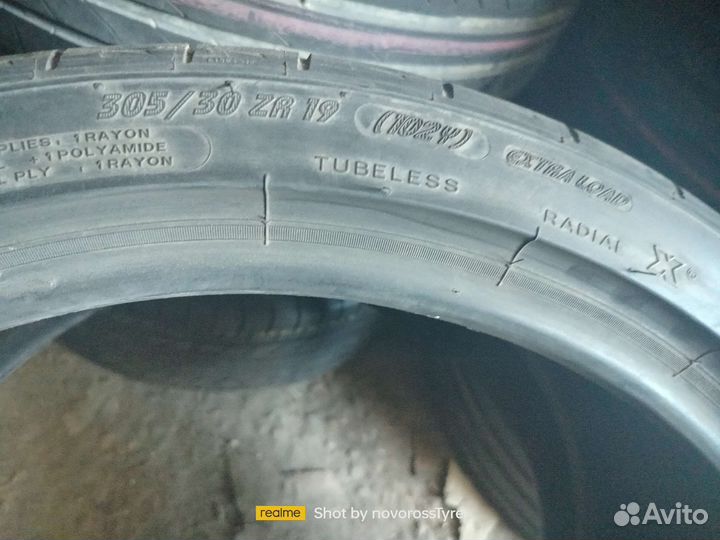 Michelin Pilot Sport 305/30 R19 102Y