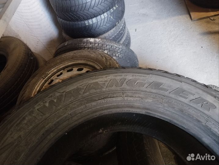 Goodyear Wrangler All-Terrain Adventure With Kevlar 275/60 R20 114