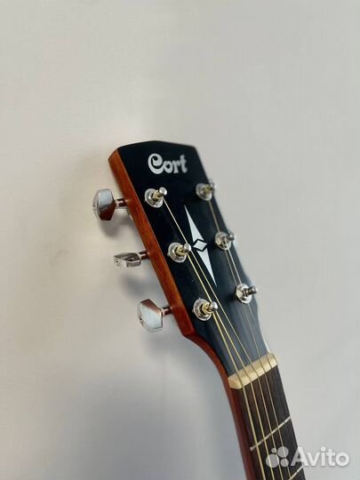 Гитара Сort