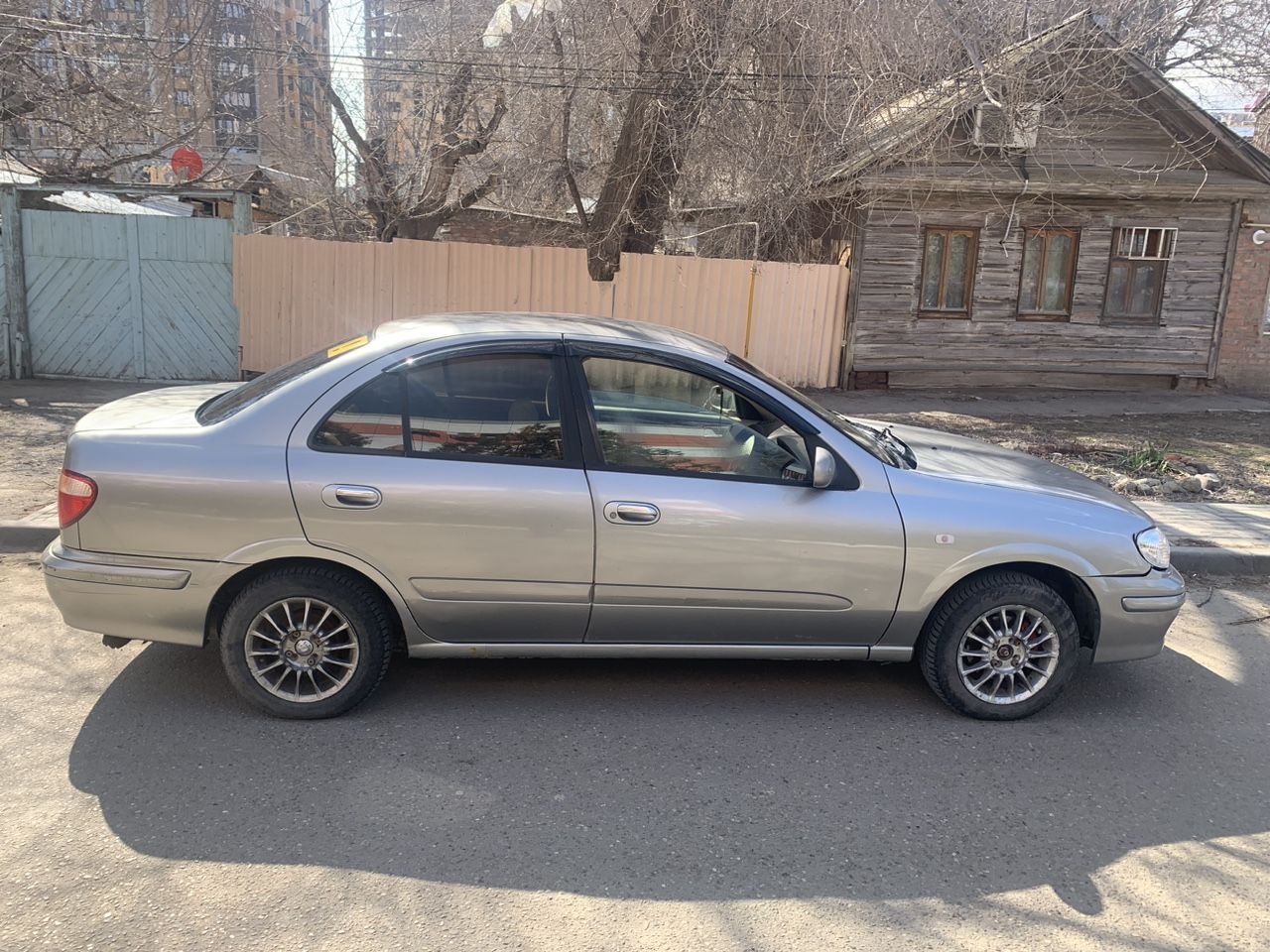 Nissan Bluebird Sylphy: фото владельца