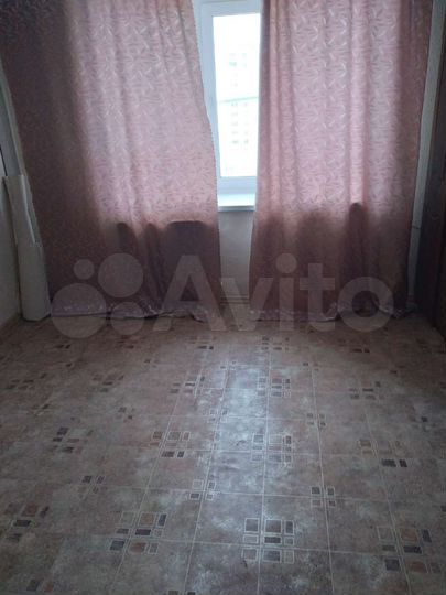 Комната 14 м² в 4-к., 9/9 эт.