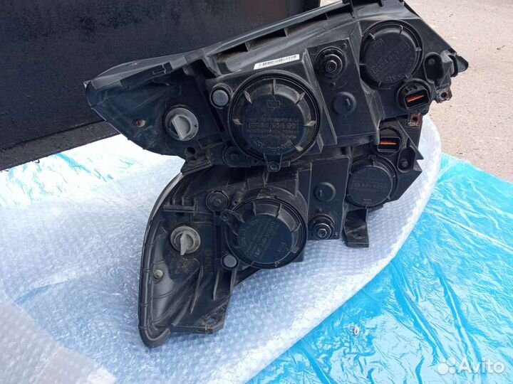 Фары на киа соренто 2011г