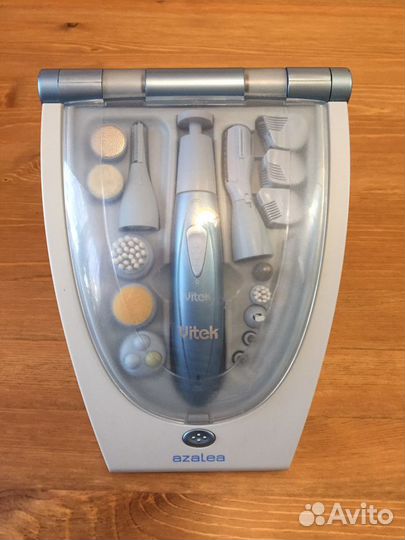 Маникюрный/педикюрный набор Vitek VT-2201VT