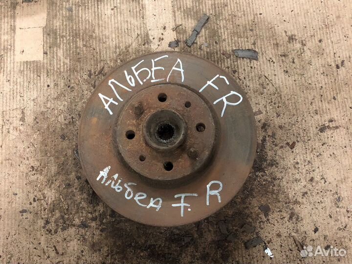 Fiat albea кулак поворотный