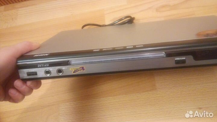 DVD-плеер BBK DV316SI