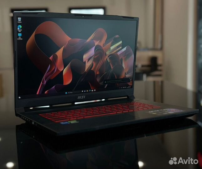 Игровой ноутбук/17,3/i5-12/DDR5-16Gb/RTX 2050