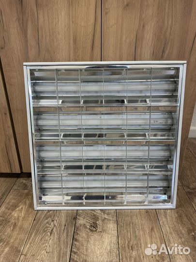 Светильник потолочный