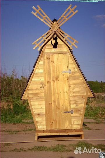 Дачный туалет деревянный