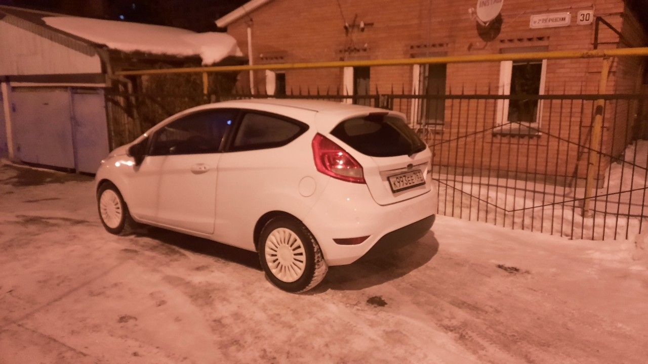 Ford Fiesta: фото владельца