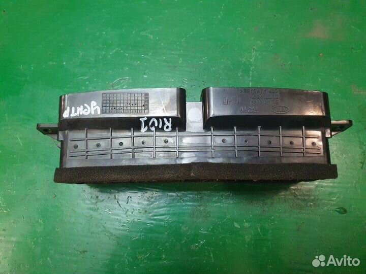 Дефлектор воздушный Kia Rio 1 универсал A5D 2003