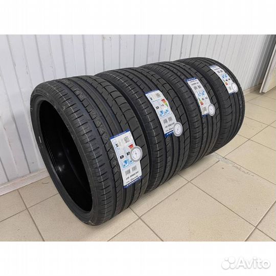 Triangle Sports TH201 215/35 R19