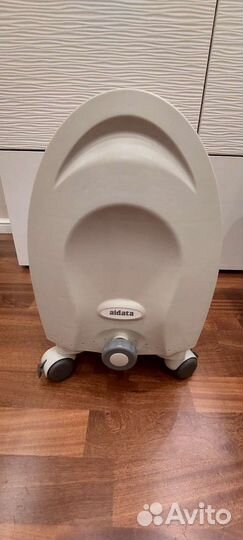 Подставка под компьютерный блок