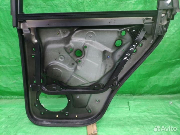 Рамка двери лев. зад. Volkswagen Touareg