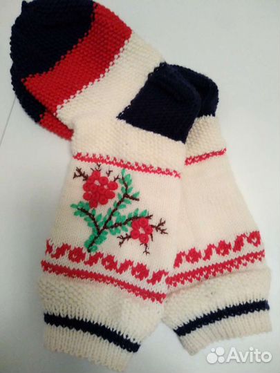 Носки вязанные спицами