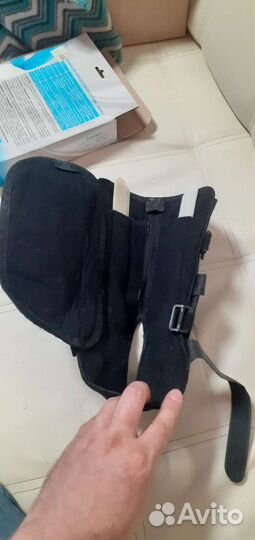 Бандаж на голеностопный сустав