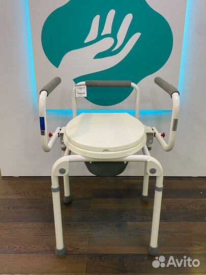 Кресло туалет новый